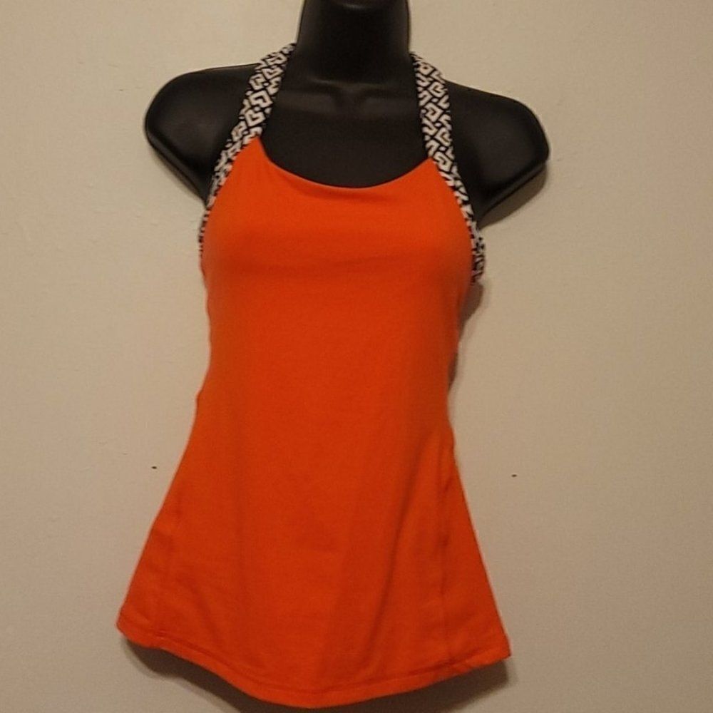 Lucy athletic top size xs